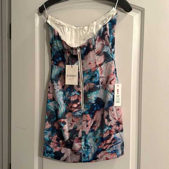 Bardot mini strapless corset dress NWT size xs - Picture 2 of 3